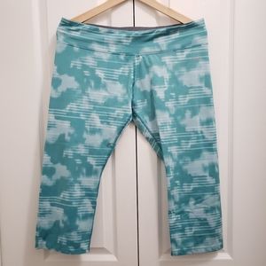 FILA | Blue Capri Leggings